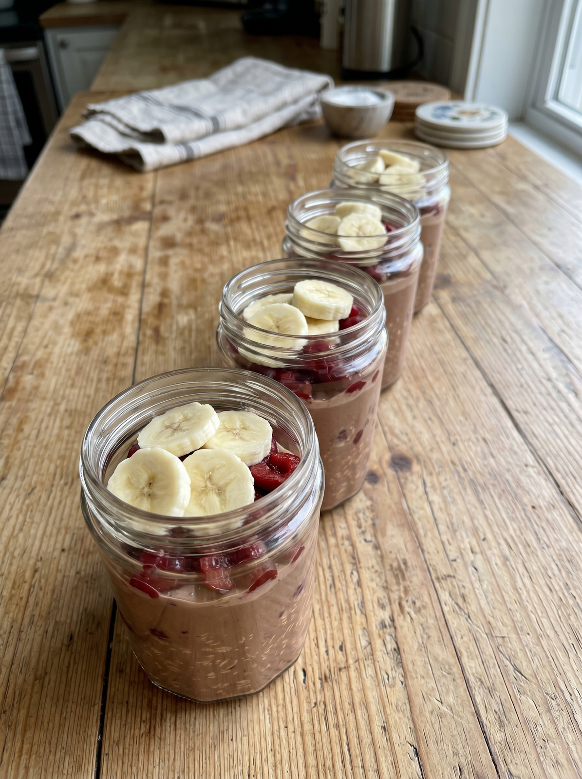 Proteinreiche Himbeer Bananen Haferflocken