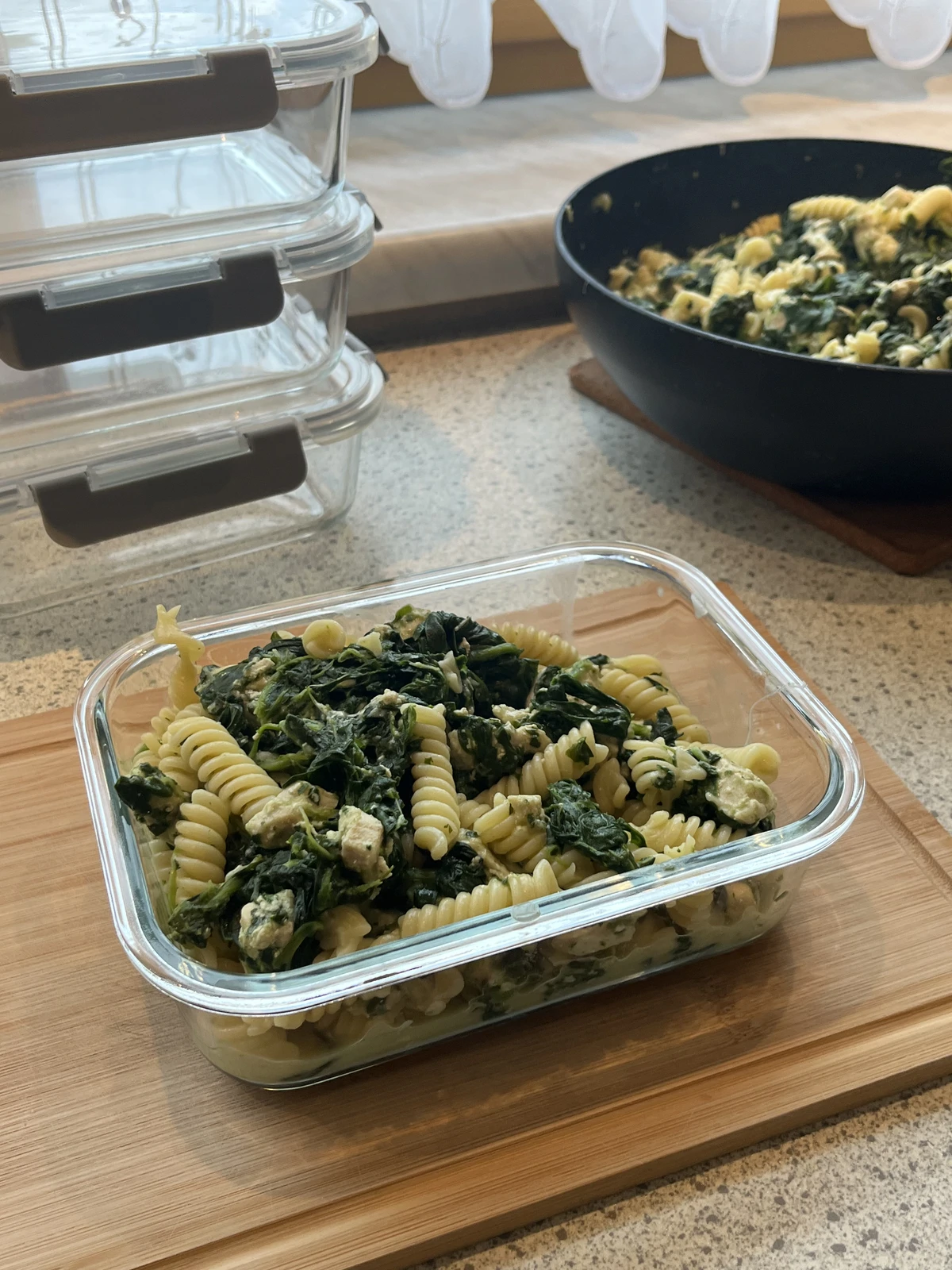 Easy High-Protein Spinach Chicken Pasta